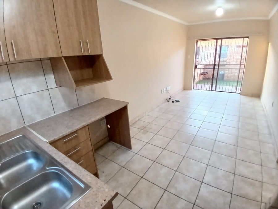 1 Bedroom Property for Sale in Vaalpark Free State